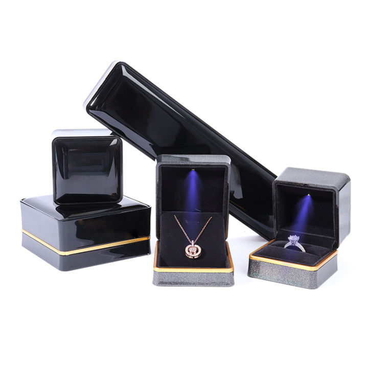 short-plush-bead-treasure-box-earnail-jewelry-box-rounded-gold-edge-led-light-box-led-light-jewelry-box-led-light-necklace-box