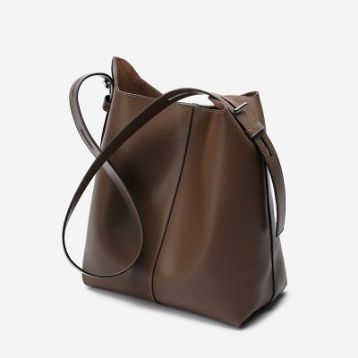 New Womens Large Capacity Bucket Bags Cowhide Leather Tote Bags Shoulder Simple Adjustable Handle bag Office Clerk Handbag