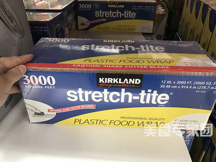 Kirkland Signature, Professional Quality Stretch-Tite Plastic Food Wrap,  3000 Square Feet