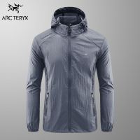 Arcteryx เสื้อผ้าการอาบแดดที่ได้รับการป้องกันไหมน้ำแข็งกลางแจ้งสำหรับผู้ชาย,UPF50กันแสง Uv และครีมกันแดดที่มีฮู้ดสำหรับผิว