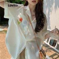 Lovito เสื้อเบลาส์ แขนสั้น คอปก แต่งตัวรีดติดเสื้อ สีพื้น สไตล์เพร็พพี่ สำหรับผู้หญิง LNE11152 (สีขาว)