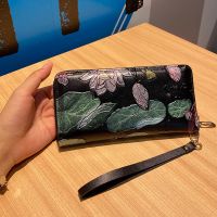 Wallets For Women 3d Flower Clutch Money Bag Coin Pocket Lotus Pattern Wristlet Cards Holder Clip Women Leather Womens Wallet