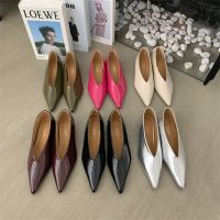 French flat small red shoes 2023 single woman Mary Jane shoes new summer diamond grandma gourd ladle shoes lighter marriage