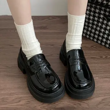 School girl outfit sales shoes