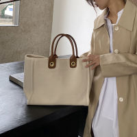 Hot New Fashion Simple Personality 2023 nd Summer Splicing Chain Canvas Shoulder Tote High Capacity Luxury WomenS Designer Bag