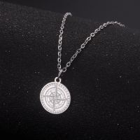 Skyrim Compass Round Pendant Necklace Women Men Stainless Steel Neck Chain Hiphop North Star Sailing Travel Jewelry Gift Fashion Chain Necklaces