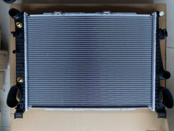 หม้อน้ำรถยนต์-เบนซ์-w220-s280-320-radiator-mercedes-benz-w220-221-s280-350