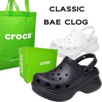 HOT ●✟ รองเท้า CROCS Womens Crocs Classic Bae Clog ของแท้ รองเท้าแตะลําลอง ส้นหนา เหมาะกับการช็อปปิ้ง สําหรับสตรี 206302