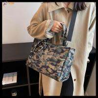 WZNB ริบบิ้นหรูหรา ถุงสิริผ้า จุได้มาก ผ้าฝ้ายบุนวม กระเป๋า Crossbody ลำลองแบบสบายๆ กระเป๋าสะพายไหล่แมสเซนเจอร์ สำหรับผู้หญิง