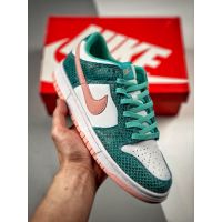 Sports Shoes Original Unisex sb duk ‘’‘White and green snake pattern’ Sneakers For Women Low Cut Shoes For Men Couple Shoes Standard Size:36-46