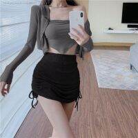 Web celebrity street Fried three suits female autumn hooded long-sleeved cardigan pure wipes bosom vests to bust skirt of tall waist