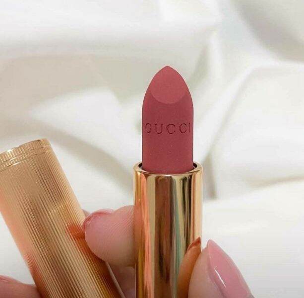 Gucci Lip Matte Lipstick สี 208 They Met in Argentina Lazada.co.th
