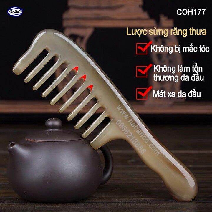 Một chiếc lược sừng răng thưa xuất Nhật hàng VIP (Size: XL - 19cm) sẽ mang lại cho bạn trải nghiệm chải tóc tuyệt vời nhất. Không chỉ mang tính thẩm mỹ cao, chiếc lược này còn tiện lợi, phù hợp với mọi loại tóc. Hãy tìm hiểu ngay để khám phá sức hút của chiếc lược sừng răng thưa.