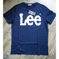 Luner เสื้อยืดลำลอง Lee รุ่น LE 1020 สีกรมท่าและสีเหลือง เสื้อยืดคอกลมผู้ชาย เสื้อยืดแขนสั้น ใหม่ ของแท้% Sports T-shirt