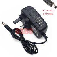 [Hot K] แบตชาร์จแบต12V 1.25A อังกฤษใช้ได้ทั่วไป100V/240C AC ไปเป็น DC 5.5*2.5มม. และสายอะแดปเตอร์ไฟฟ้าสหราชอาณาจักรยาว5.5*2.1มม. 1เมตร