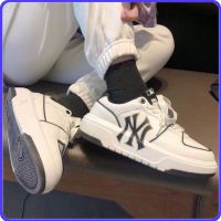 MLB รองเท้าผ้าใบ รองเท้าผู้หญิงรองเท้าผู้ชาย BIGBALL CHUNKY MONO HEEL NEW YORK YANKEES BLACK