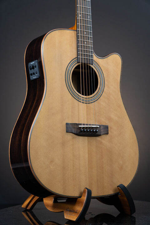 กีตาร์โปร่งไฟฟ้า-gusta-gdx130c-acoustic-electric-guitar