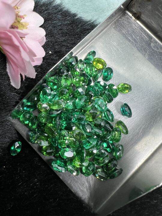 มรกต-cz-เพชรรัสเซีย-เนื้อแข็ง-พลอย-green-emerald-lab-made-oval-shape-6x4-มม-mm-1-0-กะรัต-carats-1-เม็ด-carats-รูปไข่