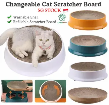 Corrugated cardboard cat outlet scratcher refill