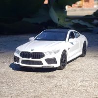 1:32 BMW M8 IM Supercar Alloy Model Car Toy Diecasts Metal Casting Sound and Light Car Toys For Children Vehicle Die-Cast Vehicles