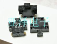 2pcs Normally closed detection switch Normally closed button switch C7A-DC411 1323D4