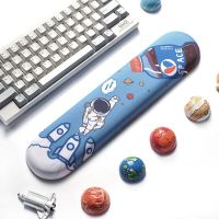 【CW】 Keyboard Wrist Rest Pad Support Mousepad Blue Color Astronaut 36cm 44cm Memory Foam Cartoon Silicone Anti-Slip Game PC Laptop