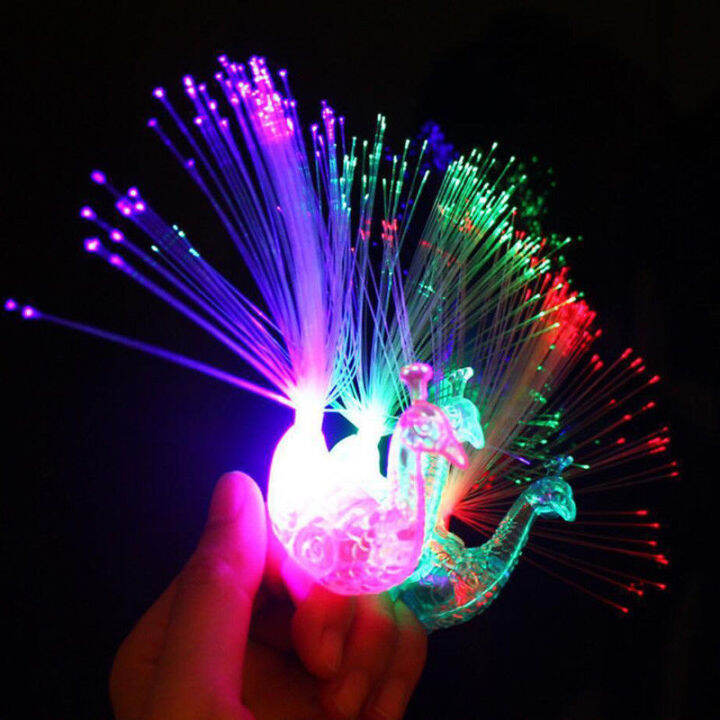 free-shipping-4pcs-แหวนสวมนิ้วสำหรับงานเลี้ยงรูปนกยูงไฟ-led-ตกแต่งเทศกาลของเล่นเด็กเรืองแสงในที่มืด