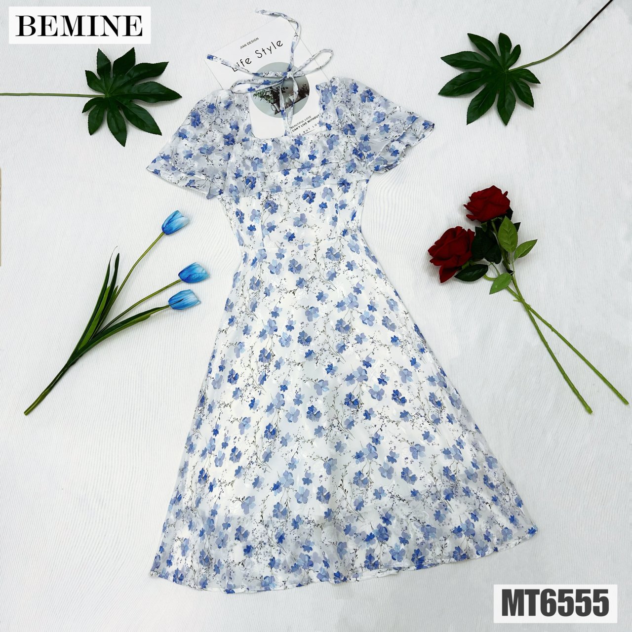 Đầm hoa nhí cổ vuông tùng xoè BEMINE MT6555