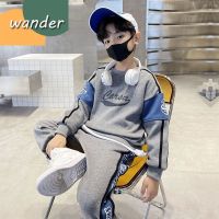 WANDER เสื้อกันหนาวเด็กญ เสื้อกันหนาวเด็กโต ดีไซน์สีทึบสไตล์เกาหลี ชุดเสื้อสเวตเตอร์ทรงหลวมลำลองสำหรับเด็กผู้ชาย + กางเกงขากว้างสองชิ้น23827