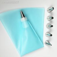 ♚ NEW 8 pieces/set of silicone kitchen accessories Brioche pastry bag 6 stainless steel nozzles set DIY cake decorating set