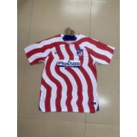 ☃❀ [Ready Stock] 22/23 New Men Atletico Madrid Home Football Jersey Top Red White Striped Short Sleeve Jersey Shirt Size S-2XL jersi bola sepak lelaki top atletico madrid