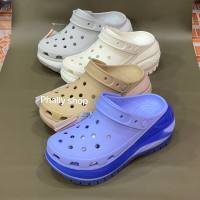 รองเท้าผู้หญิง crocs ส้นสูง Mega Crush Sandal ไซส์ 35----40