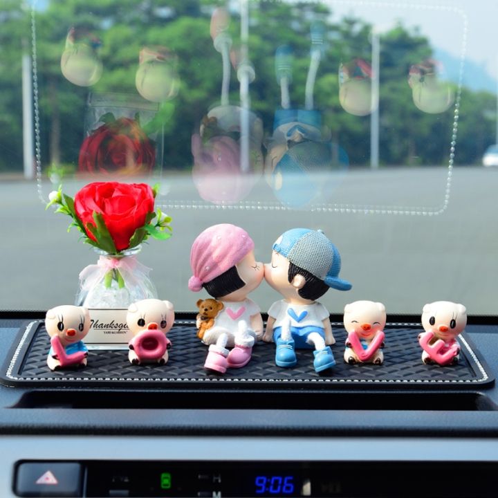 the-car-accessories-penjing-lovers-kiss-creative-automobile-perfume-supplies-automotive-accessories-car-high-grade-goddess