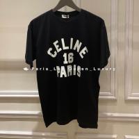 เสื้อยืดแขนสั้นพิมพ์ลายตัวอักษรสีดำของ Celine