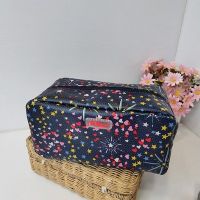 มาใหม่ Cath Kidstons กระเป๋าแต่งหน้ากันน้ำ/กระเป๋าถือ/กระเป๋าเครื่องสำอาง20x11x10cm ขนาดใหญ่