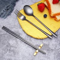 （HOT） 304 stainless steel creative tableware round tail Korean spoon gold-plated magic western food hollow chopsticks set