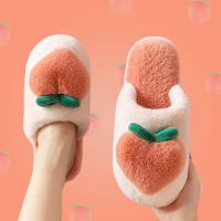 [NEW EXPRESS] Slippers for Home Peach Chinelos Women 39;s Flip Flops Cartoon Fur Winter Warm Non Slip Floor Kawaii Shoes