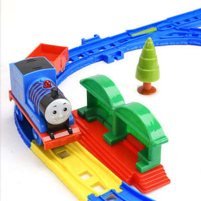 ชุดรถไฟไฟฟ้า Thomas Track ของขวัญคริสต์มาสวันเกิดประกอบรถไฟของเล่นสำหรับเด็กผู้ชายและเด็กชุดรถรางทางรถไฟเพื่อการศึกษาปฐมวัย