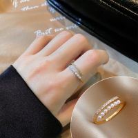 lovemango แหวนสีทองประดับไข่มุก เพชร สไตล์เกาหลี สีทอง Star index finger ring women fashion a ring