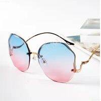 [Cod &amp; Ready Stock] Korean New Desgin Sunglasses Irregular Metal Frame UV Protection Shades for Women