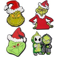 YQ919 Christmas Green Monster Enamel Pins Funny Brooch for Clothes Scarf Tie Lapel Pin Cartoon Badge Women Men Jewelry Kids Gift Headbands