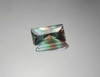 หินเรนโบว์ ฟลูออไรต์ (Rainbow Fluorite Slice With Natural Edge) " หินแห่งความฉลาด " น้ำหนัก 0.86 ct ขนาด 3.9x3.6x7.7 mm. พลอยแท้ 100% เนื้อดี ราคาถูก