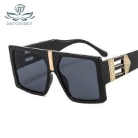 【LZ】❒◆❀  D T 2022 New Fashion Square Sunglasses Men Women Gradients Lens PC Frame Metal Alloy Decoration Brand Designer Luxury Sunglasses