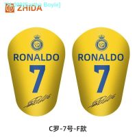 ۞◆♀ Eartha Boyle Cristiano ronaldo ZHIDA system of professional small football shin guards mini mini super light ultrathin shinguards small master plate