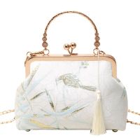 Hot selling New Chinese style 2023 new elegant bamboo leaf cheongsam bag all-match temperament light-colored Hanfu Messenger