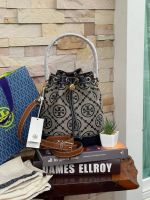 กระเป๋าสะพาย กระเป๋าถือ Tory Burch T Monogram jacquard bucket bag เปิดตัวกระเป๋า T MONOGRAM