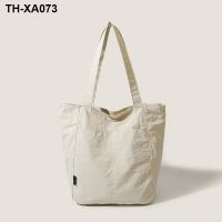 Japanese leisure shoulder waterproof nylon cloth female niche design feeling canvas big capacity commuter tote bag