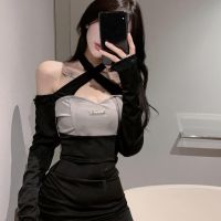 Genuine Uniqlo High-end French sweet hottie style sexy cross suspender dress for women in spring and autumn waist-cinching temperament halter neck and hip-covering short skirt