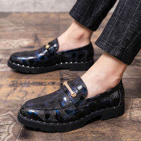 รองเท้าผู้ชายรองเท้าแบรนด์หรู Loafers สีดำสีแดงสไตล์อังกฤษรองเท้าแตะหนาด้านล่างส้นต่ำไนท์คลับผู้ชายรองเท้า