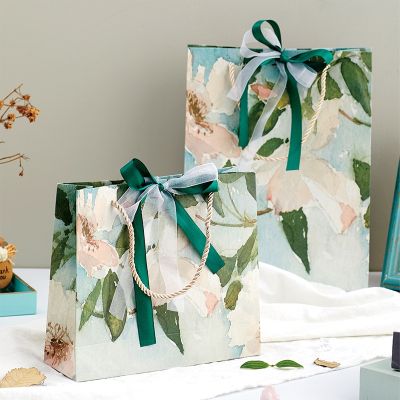 [COD] Painting Exquisite Birthday Accompanying Handbag Paper